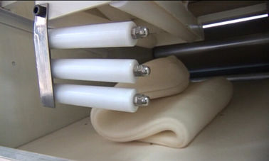 Continous Dough Mesin Menekan, Produksi Industri Of Bread